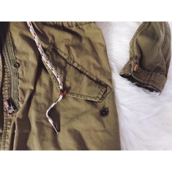 Lightweight Army green utility parka jacket - Picture 2 of 8